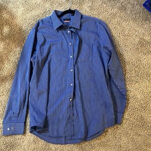 Van Heusen men's long sleeve shirt